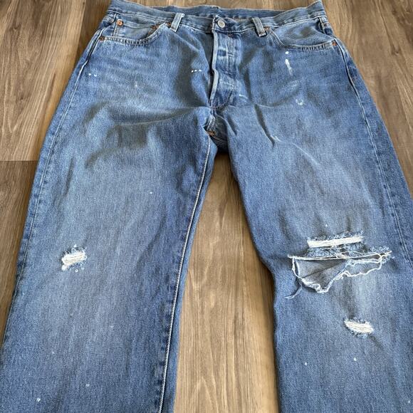 Levis 501 Premium Jeans Mens 36x34 Blue Big E Modern 93 Washed Out Faded Pants - Picture 4 of 8